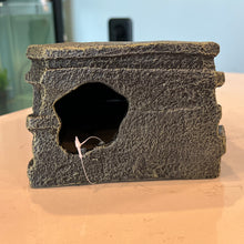 Cargar imagen en el visor de la galería, Zilla Herp Hotel