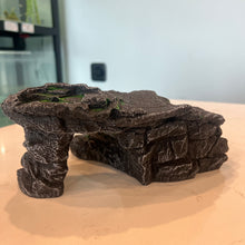 Load image into Gallery viewer, Mossy Rock staircase - Axolotl Hide