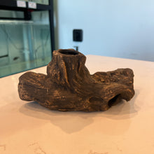 Cargar imagen en el visor de la galería, aquavitro Ceramic Hides Aquatic Ornament B3