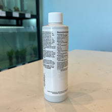 Cargar imagen en el visor de la galería, Seachem Laboratories Flourish Plant Supplement - 8.5 oz