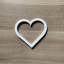 Load image into Gallery viewer, Heart Portal Feeding Ring