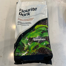 Cargar imagen en el visor de la galería, Seachem Laboratories Flourite Planted Aquarium Gravel | Dark 7.7lbs
