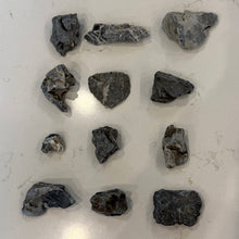 Load image into Gallery viewer, Mini Aquascaping Seriyu Stone Rocks
