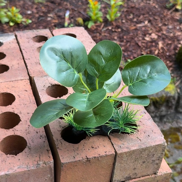 Realistic Artificial Aquarium Plant | Dark Green