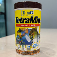 Cargar imagen en el visor de la galería, Tetra TetraMin Clean &amp; Clearer Tropical Flakes Fish Food - 2.2 oz
